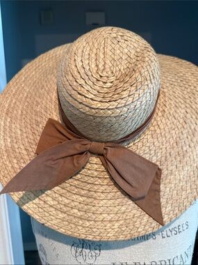 Wide-Brim Straw Sun Hat with Brown Bow